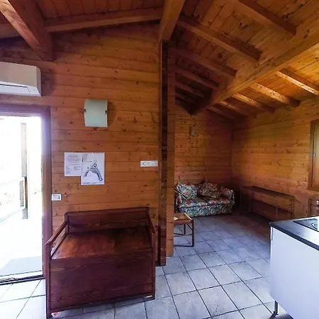La Luna Sul Trebbio Camping *
