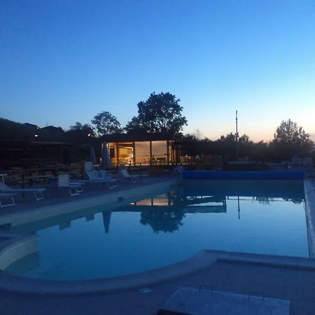 La Luna Sul Trebbio 캠프장