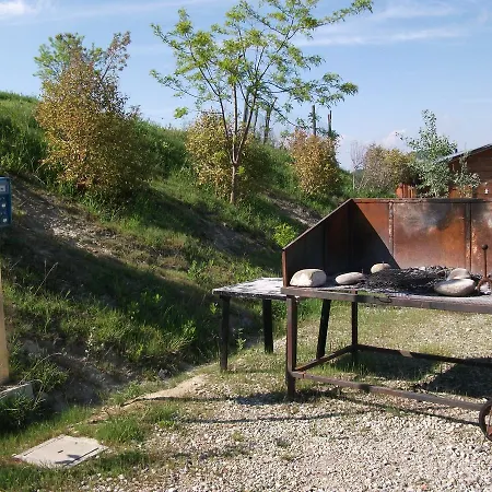 캠프장 La Luna Sul Trebbio 모디글리아나