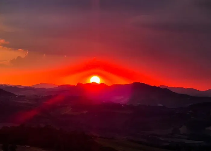 La Luna Sul Trebbio Кемпинг *